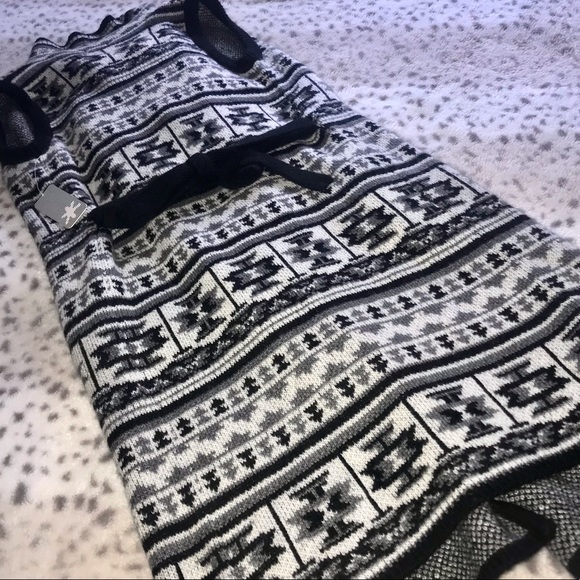 Splendid Open Front Long Line Waterfall Cardigan Sweater Vest - Picture 8 of 15